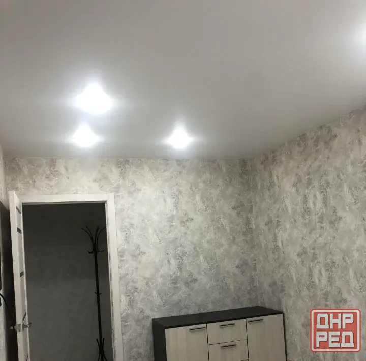 Сдаётся 2х комнатная квартира в Ворошиловском районе, Комсомольский просп. Донецк - изображение 2