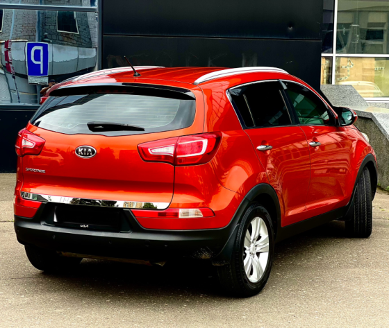 Kia Sportage 2.0 на Механике в идеале 1065000 Донецк