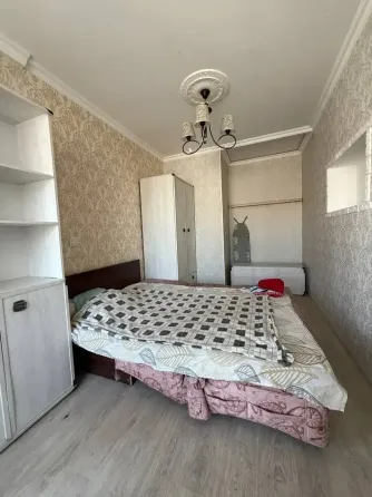 2 ком.кв. металлургов 95 Мариуполь