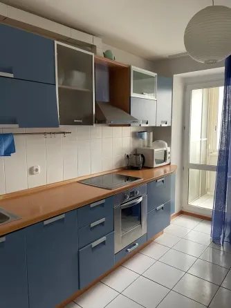 Сдаётся трёшка на Донском, Буденновский район Донецка Донецк