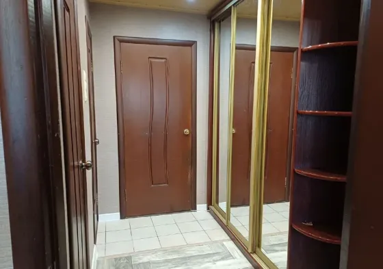 1 комнатная квартира Кировский район, мкр Текстильщик. Донецк