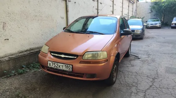Авео SE 1.4 мех. 5 ст. 2005 года Родная краска. 1 хозяин. Зеленая Автотека Донецк