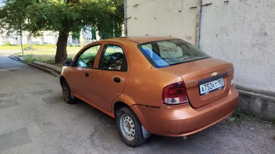 Авео SE 1.4 мех. 5 ст. 2005 года Родная краска. 1 хозяин. Зеленая Автотека Донецк