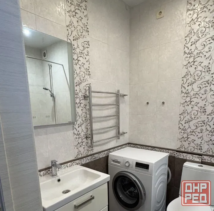 Сдаю однокомнатную квартиру 40.0 м² этаж 3 город Донецк, Ворошиловский район, Бульвар Пушкина Донецк - изображение 4