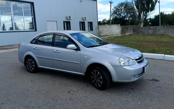 Продам авто Chevrolet Lacetti, 1.6 MT, 2008 год Макеевка