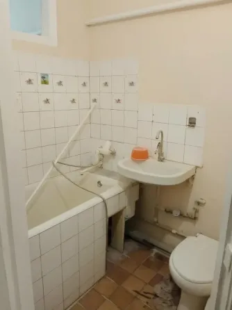 Продается 1 комн.кв 32 м² этаж 2/5 Мариуполь