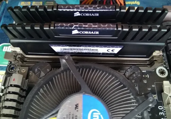 DDR3 8Gb + 8Gb 1600MHz Corsair -16Gb- Обмен на 70шт любой нерабочей-ненужной оперативной памяти озу Донецк