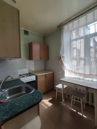 Продам 3-х комнатную квартиру в Ленинском р-не Донецка. Донецк