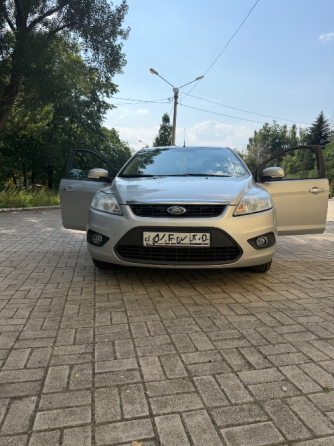 Продаю автомобиль Макеевка