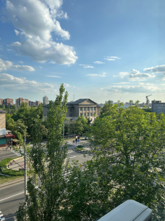 2-комнатная квартира в центре Калининского района Донецк