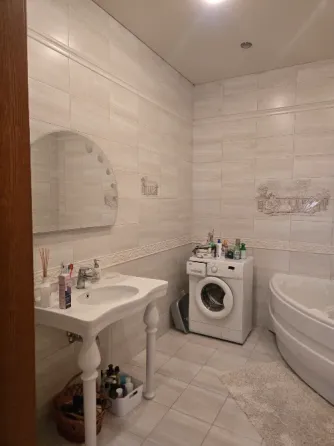 Продажа 2 к.квартиры, яяжК Корона Донецк