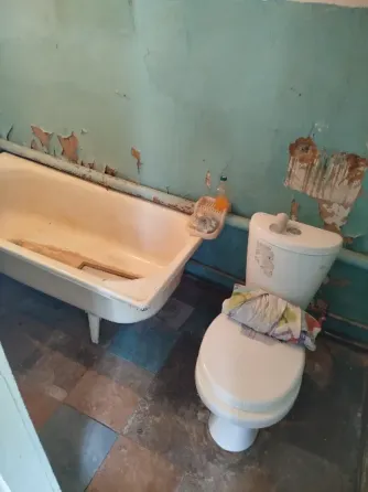 Продается дом в Луганске Каменнобродский р-н выше к/тРодина Луганск