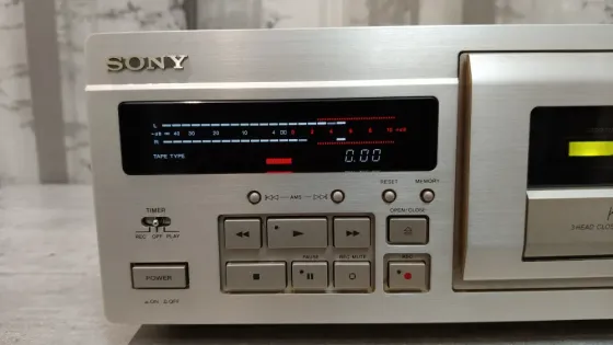 Кассетный 3-х головый топовый магнитофон "Sony"-KA3ES Донецк