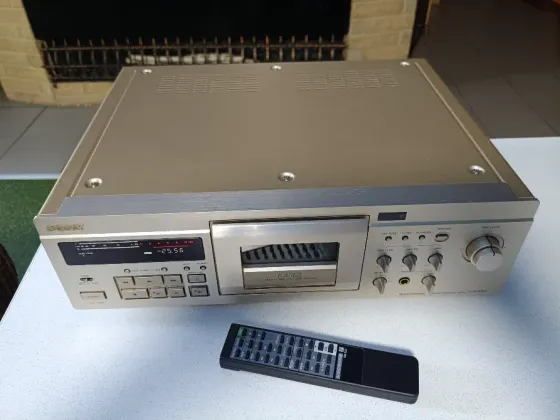 Кассетный 3-х головый топовый магнитофон "Sony"-KA3ES Донецк