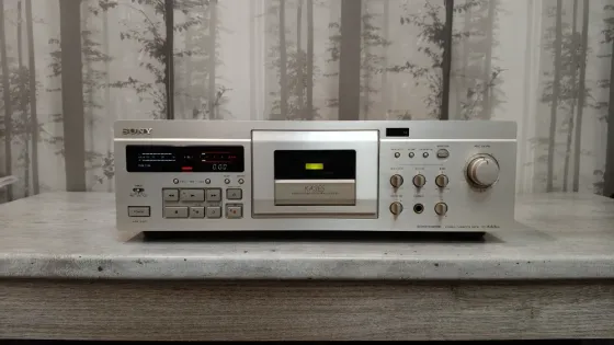 Кассетный 3-х головый топовый магнитофон "Sony"-KA3ES Донецк