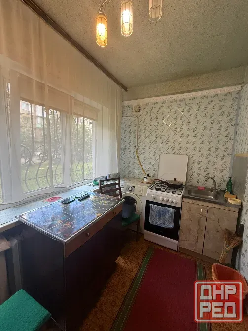 Продам 1-а комнатную квартиру в Червоногвардейском районе, 8/8 Бис Макеевка - изображение 3