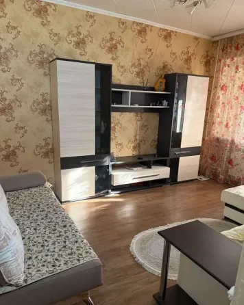 Сдаётся 2-х комнатная квартира площадью 52 кв.м. Кировский район, Текстильщик. Донецк