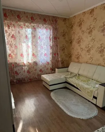 Сдаётся 2-х комнатная квартира площадью 52 кв.м. Кировский район, Текстильщик. Донецк