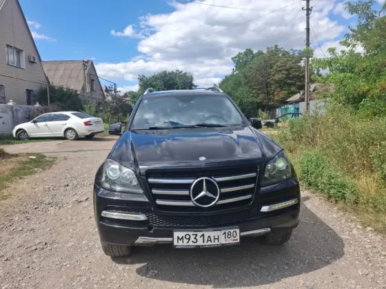 Продам Mercedes-Benz GL 2012 года Енакиево