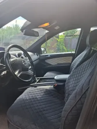 Продам Mercedes-Benz GL 2012 года Енакиево
