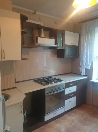 Продаётся 3х-ком. Квартира на ул. Тренёва. Донецк