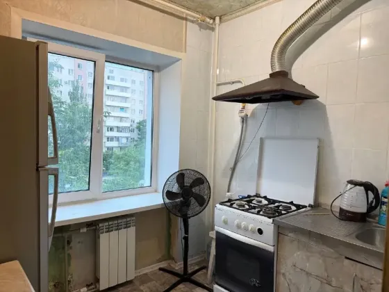 2 ком.кв. Строителей 119 Мариуполь