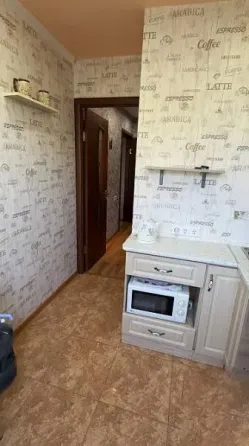 Продам отличную 2х ком. Ленинский район Соловки Донецк