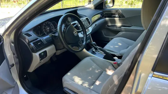 Honda Accord 9 - комфорт, динамика и надёжность в одном авто Макеевка