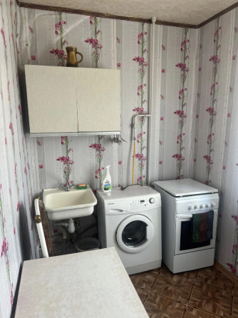 Продажа 1 комнатной квартиры Макеевка, м-н Зелёный, ориентир Мирный рынок Макеевка