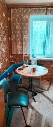 продается 2к на зеленом тихий парк Макеевка
