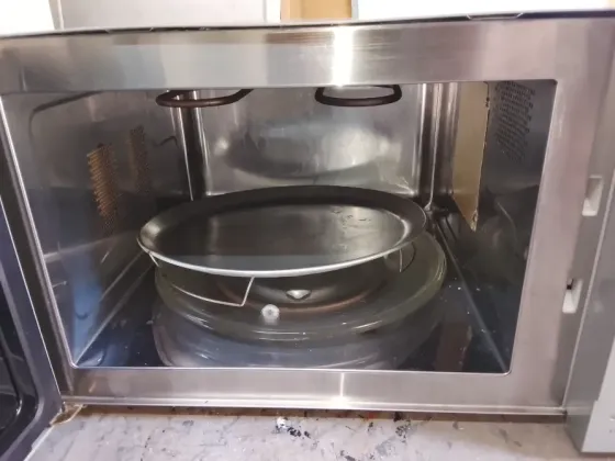 Отличная микроволновая печь из нержавейки Донецк