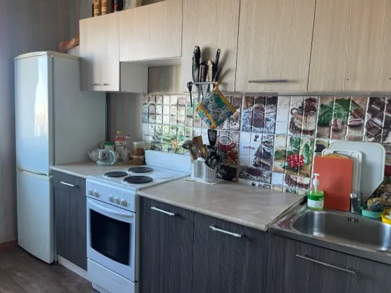 Сдам 1-к квартиру на Бажанова Макеевка