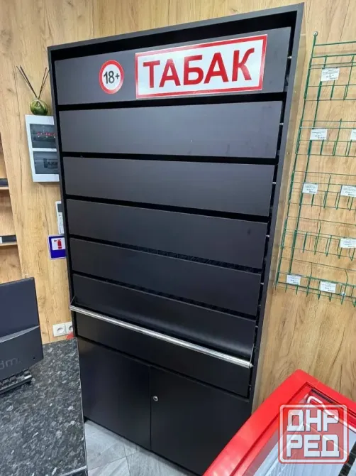 Продаётся табачная витрина Макеевка - изображение 2