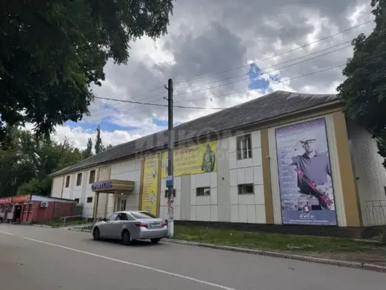 Помещение 861м2 г. Зимогорье Луганск