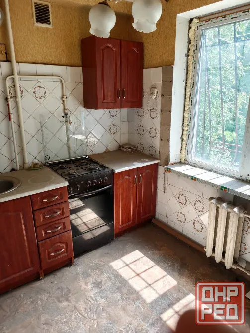 продам 2 к.кв. куйбышевский р. шахта октябрьская 1900 мил р.торг. Донецк - изображение 2