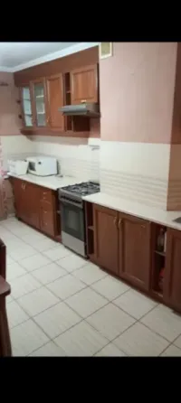 сдам 1 к.кв. ворошиловский р. маяковск. 35000 р. 41 кв.м. Донецк
