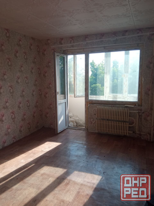 Продажа 1-Комнатной квартиры 5/9, в г.Макеевка, ул.Ленина (малосемейка) Макеевка - изображение 1