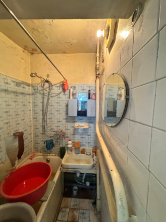 Продажа 3-комнатной квартиры 6/9, в г. Донецк, Ворошиловский р-н, б-р Школьный Донецк