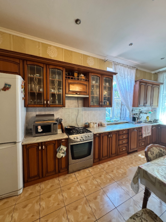 Продажа квартиры на земле Донецк, площадь Буденого, с газом и Приватизированной землей Донецк