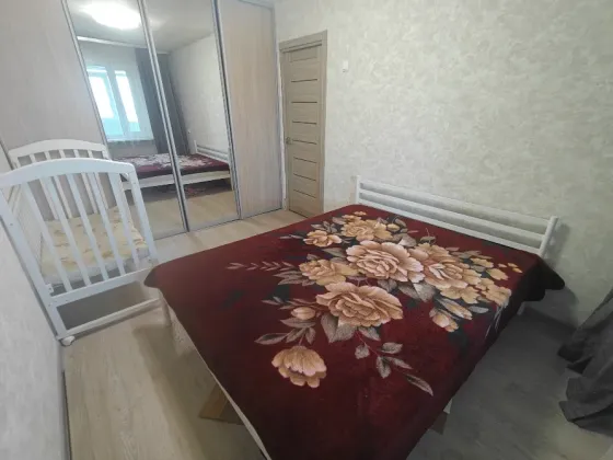 Реальная с ремонтом 2 к автомагазин покровский рынок 4450000 Донецк