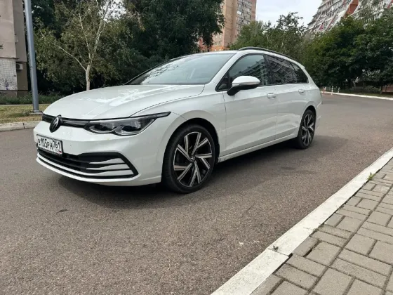 VW GOLF 8. 2022 бензин + Метан завод Донецк