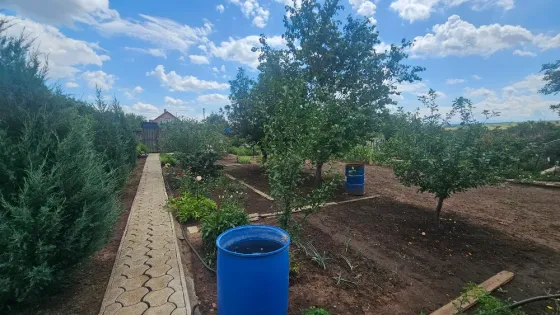 Продам земельный участок,пл.свободы,р гуляй-хата Донецк