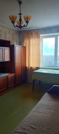 Продаётся 3-х комнатная квартира в районе парка "Строитель". Документы готовы. Донецк
