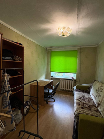 Продажа 3-комнатной квартиры 5/9, в г. Макеевка-центр, м-н Центральный, ориентир Рудничная больница Макеевка