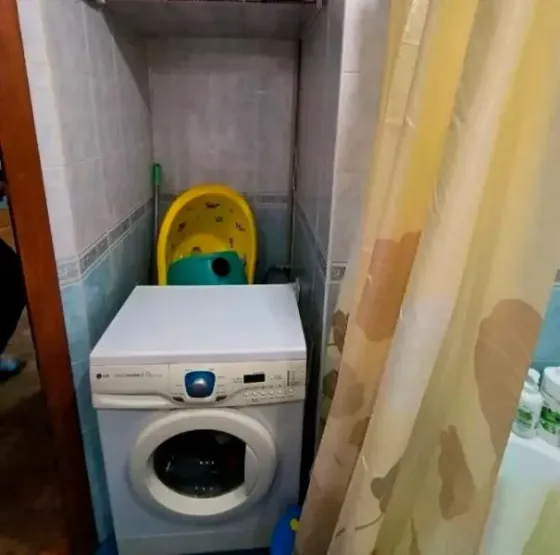 Продам 2х комнатную квартиру в Калининском районе (б. Шевченко) Донецк