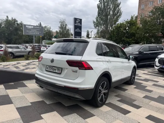 VOLKSWAGEN TIGUAN Донецк
