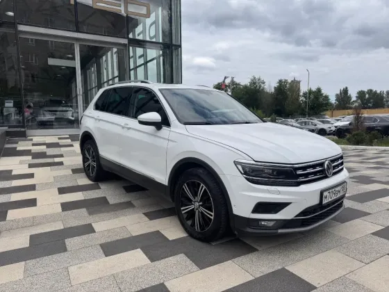 VOLKSWAGEN TIGUAN Донецк