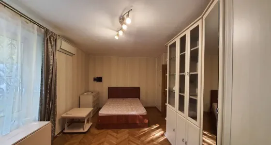 Сдаётся двухкомнатная квартира в Будёновском районе Донецк