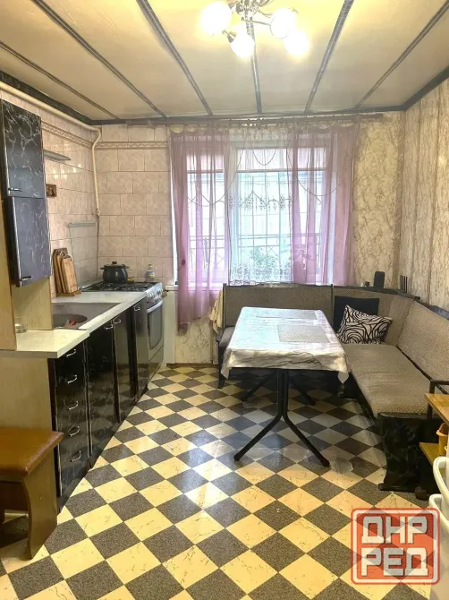 Продам дом в Луганске с мебелью (район 2-го роддома, Аэродромный проезд) Луганск - изображение 9