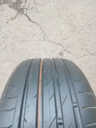 Продаю один скат 235 50 18 Донецк
